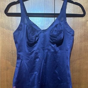 Ruby Ribbon Cami size 36